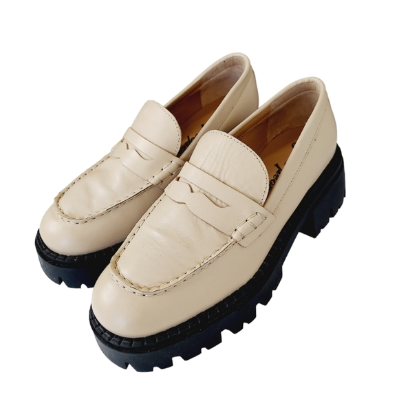 Free People Lyra Lug Sole Sand Nude Patent Leather Loafers Size 36.5 US 6.5 NWOB - Picture 11 of 16